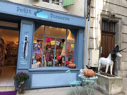 Petit Tonnerre, Magasin de Jouets à Forcalquier