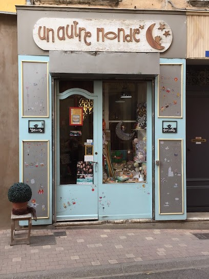 Un Autre Monde, Magasin de Jouets à Barjols