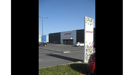JouéClub, Magasin de Jouets à Distré